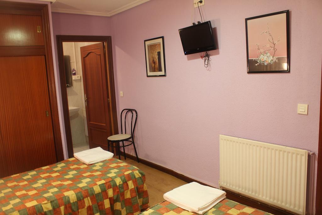 Hostal Temino Бургос Номер фото