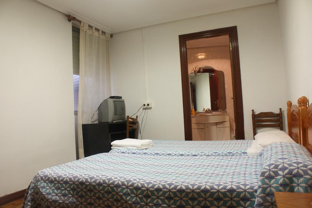 Hostal Temino Бургос Номер фото