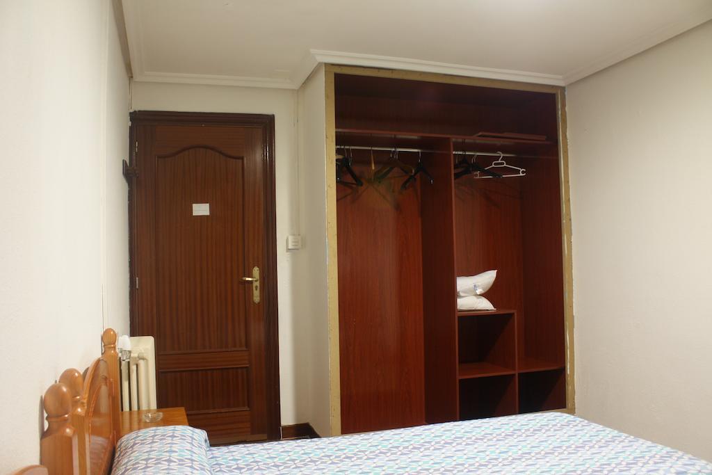 Hostal Temino Бургос Номер фото